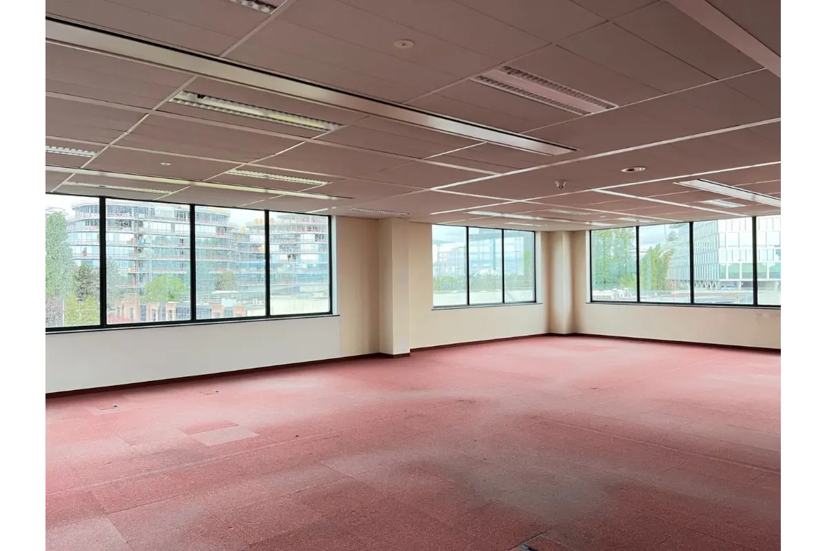 Handelszaak te  huur in Diegem 1831 15046.00€  slaapkamers 1570.00m² - Zoekertje 587830