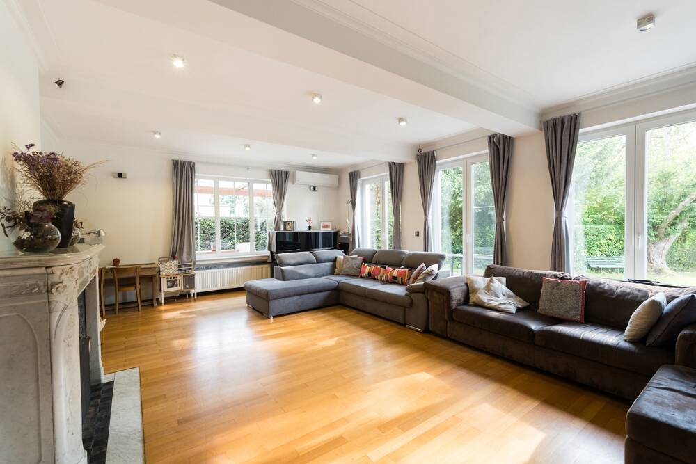 Villa te  koop in Sint-Stevens-Woluwe 1932 1075000.00€ 5 slaapkamers 320.00m² - Zoekertje 588392
