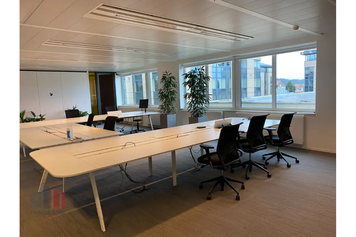 Handelszaak te  huur in Groot-Bijgaarden 1702 7512.00€  slaapkamers 601.00m² - Zoekertje 588874