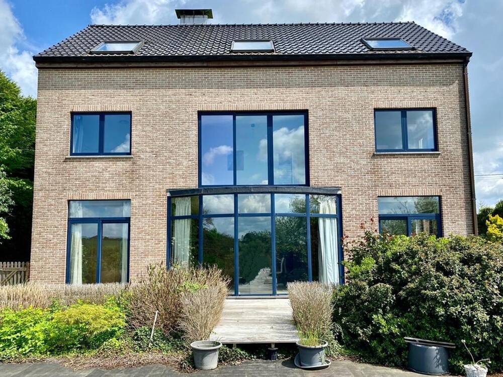 Huis te  koop in Kasteelbrakel 1440 795000.00€ 5 slaapkamers 290.00m² - Zoekertje 589921