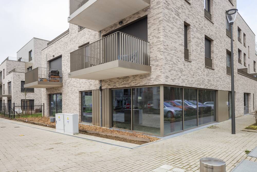 Commerce à vendre à Nivelles 1400 600000.00€ chambres 300.00m² - Annonce 590498