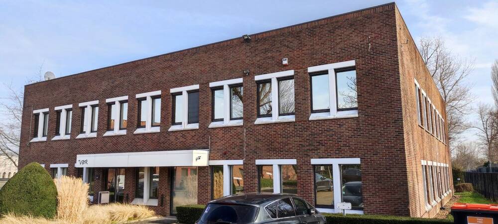 Commerce à louer à Zaventem 1930 6480.00€ chambres 576.00m² - Annonce 590261