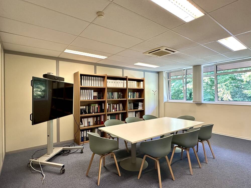 Handelszaak te  huur in Lasne 1380 2950.00€  slaapkamers 180.00m² - Zoekertje 590463