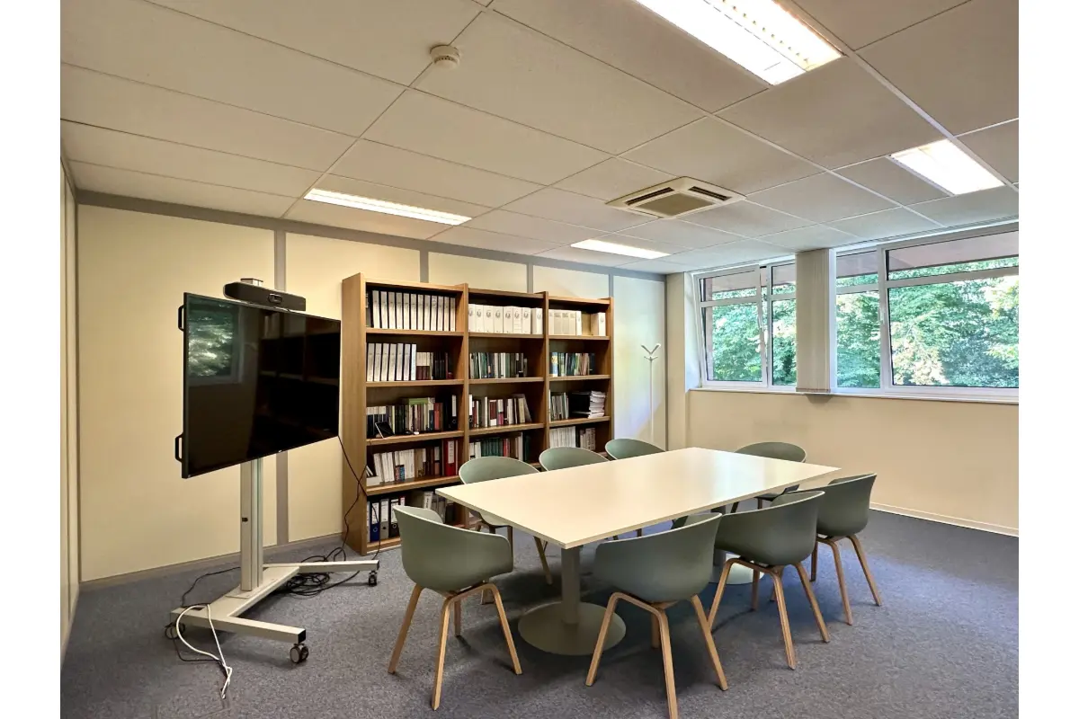 Handelszaak te  huur in Lasne 1380 2950.00€  slaapkamers 180.00m² - Zoekertje 590463