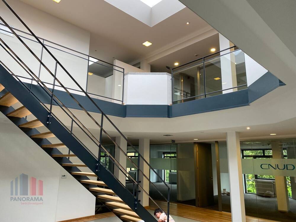 Handelszaak te huur in Zellik 1731 5995.00€ slaapkamers 654.00m² - Zoekertje 590264