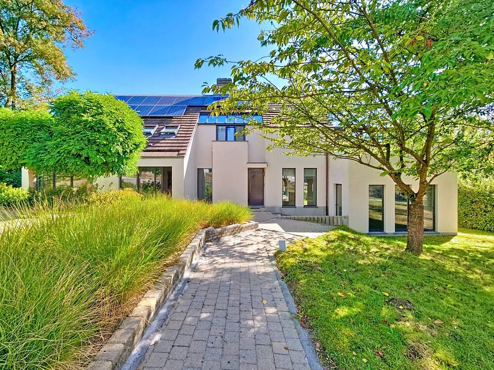 Villa te  koop in Mont-Saint-Guibert 1435 1100000.00€ 6 slaapkamers 480.00m² - Zoekertje 591591