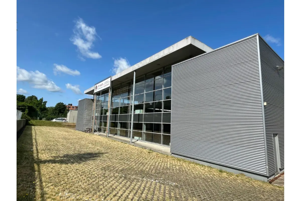 Commerce à louer à Wemmel 1780 21072.00€  chambres 2168.00m² - Annonce 591169