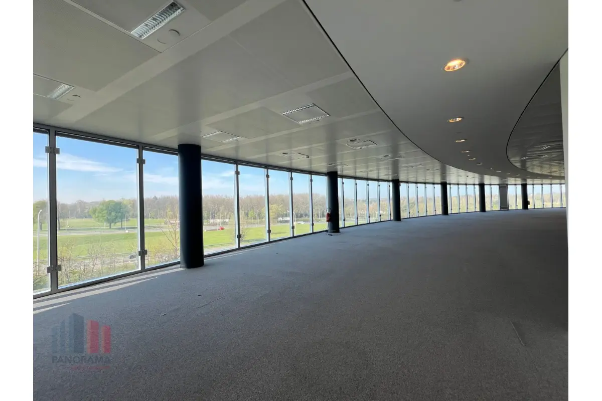 Handelszaak te  huur in Grimbergen 1850 6073.00€  slaapkamers 911.00m² - Zoekertje 591180