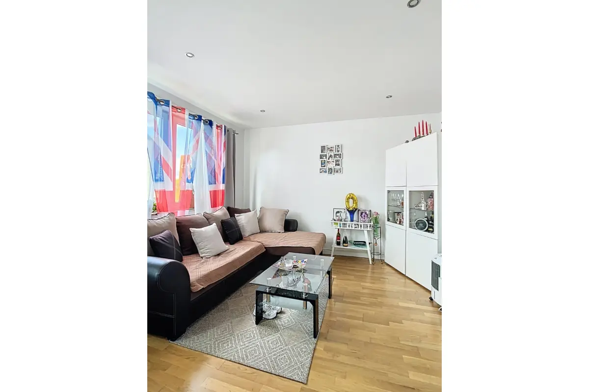 Immeuble mixte à  à Anderlecht 1070 370000.00€ 2 chambres 120.00m² - Annonce 593369