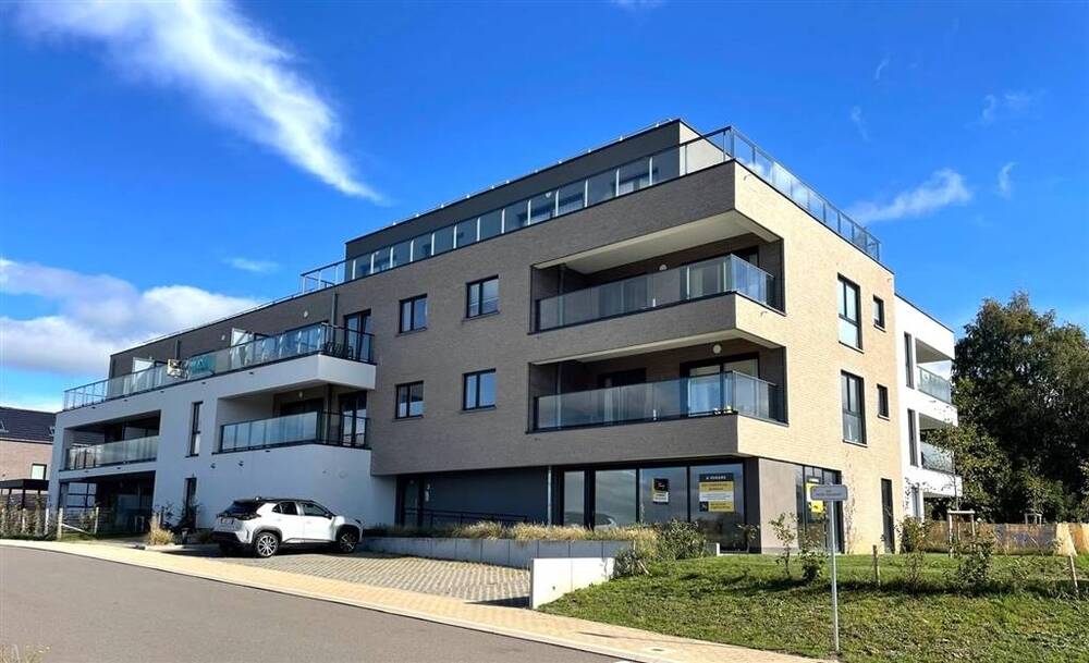 Commerce à  à Eupen 4700 166000.00€  chambres 83.00m² - Annonce 596707