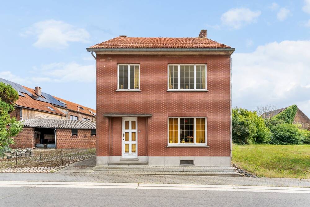 Huis te  koop in Hoegaarden 3320 298000.00€ 3 slaapkamers 131.00m² - Zoekertje 596980