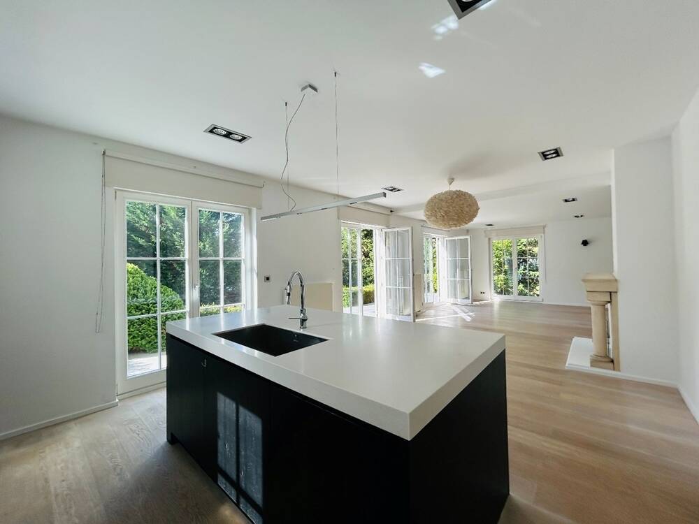Maison à vendre à Rhode-Saint-Genese 1640 945000.00€ 4 chambres 200.00m² - Annonce 597580