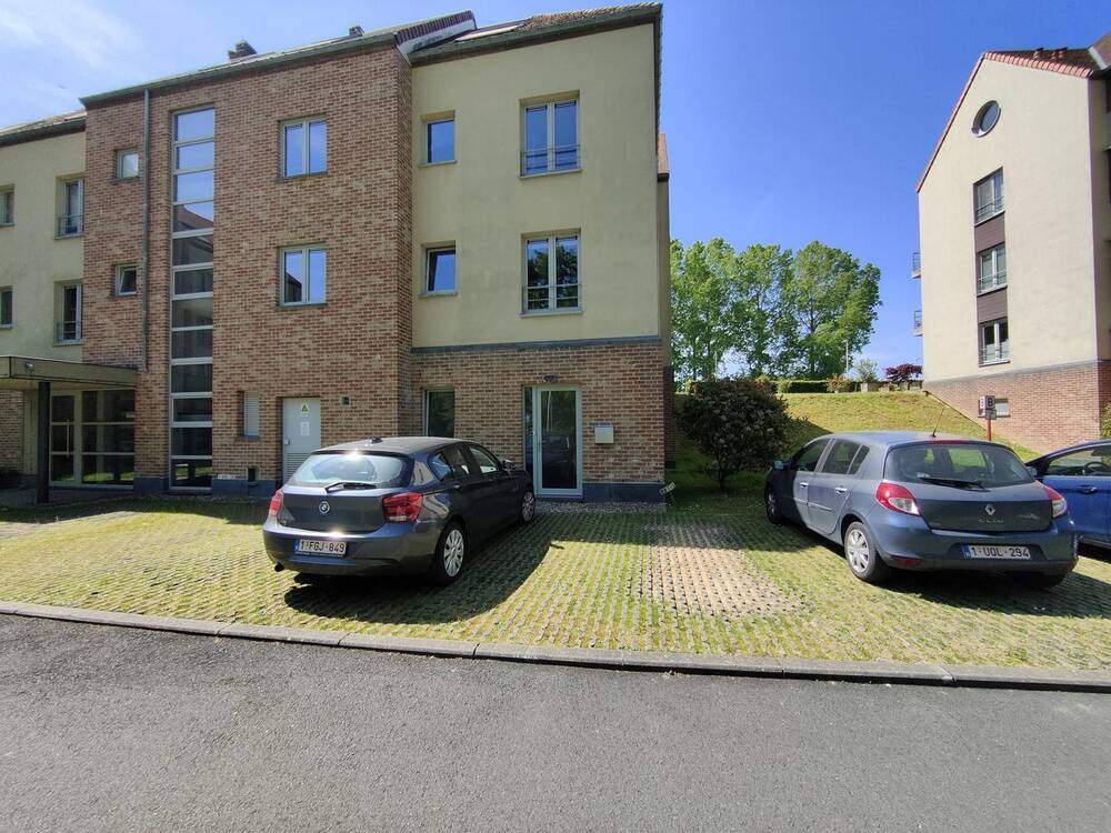 Commerce à louer à Braine-le-Château 1440 600.00€  chambres 32.00m² - Annonce 598764