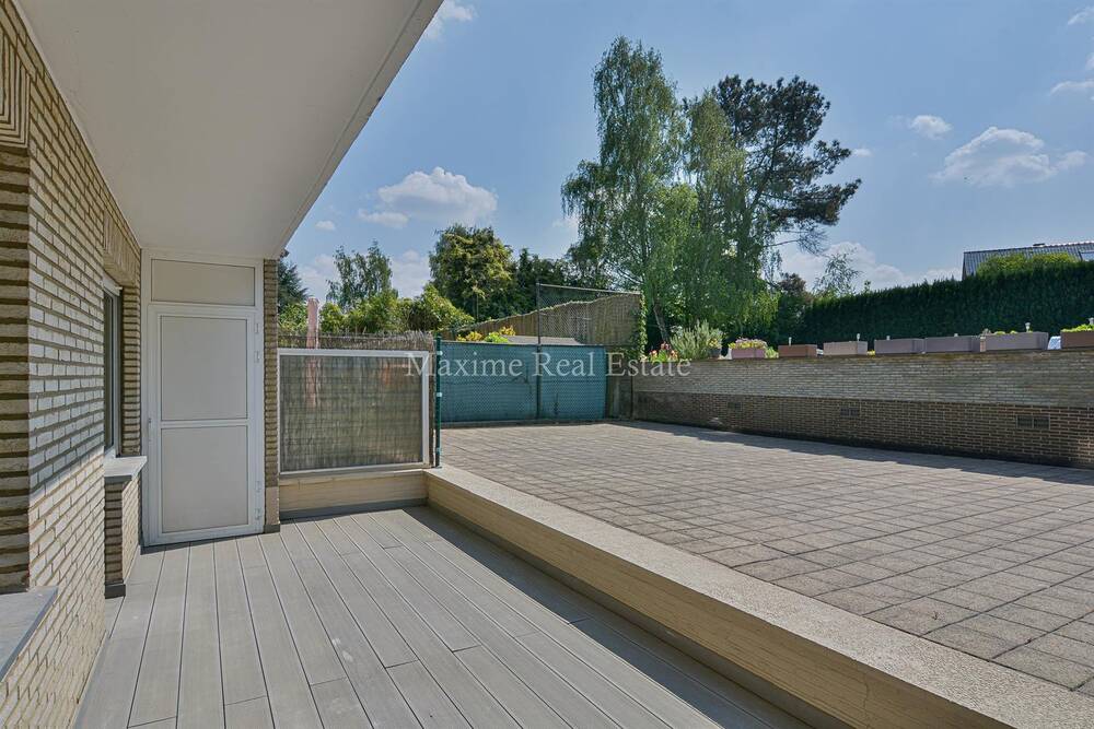 Appartement te  koop in Kraainem 1950 329000.00€ 2 slaapkamers 95.00m² - Zoekertje 600126
