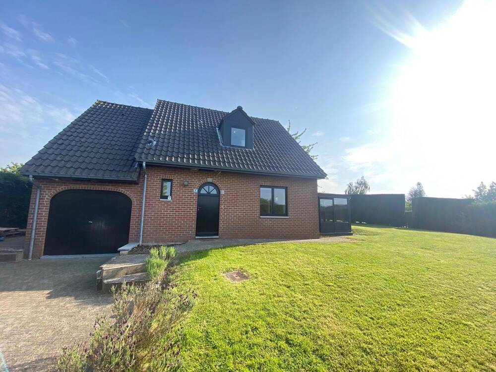 Villa à louer à Braine-le-Château 1440 1700.00€ 3 chambres 150.00m² - Annonce 600473