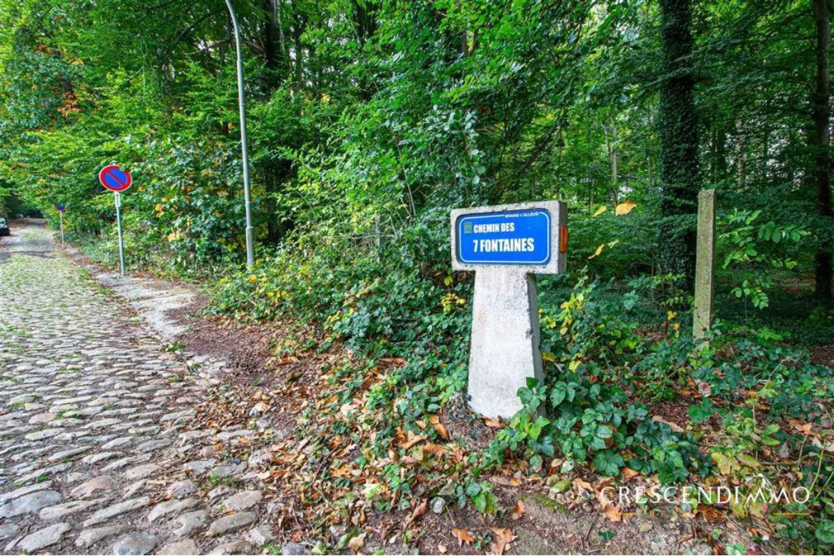 Terrain à vendre à Braine-l'Alleud 1420 620000.00€  chambres m² - Annonce 600593