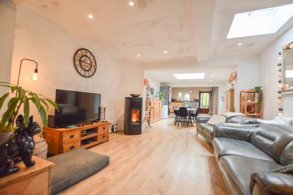 Huis te  koop in Ophain-Bois-Seigneur-Isaac 1421 440000.00€ 3 slaapkamers 190.00m² - Zoekertje 600502