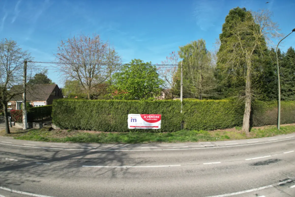 Terrain à bâtir à  à Enghien 7850 149500.00€  chambres m² - Annonce 600940