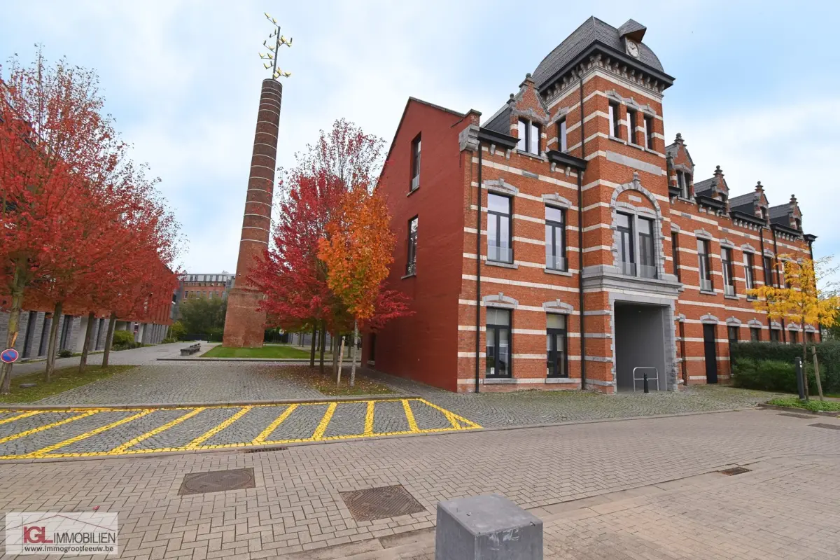 Appartement à à Lot 1651 1200.00€ 2 chambres 97.00m² - Annonce 602069