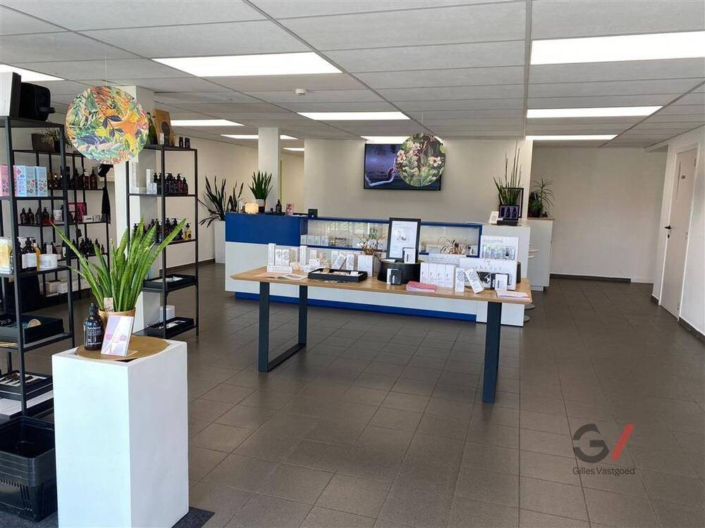 Handelszaak te  huur in Herent 3020 2350.00€  slaapkamers 250.00m² - Zoekertje 604100