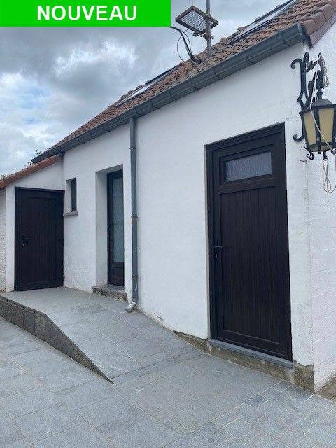 Appartement à louer à Chastre-Villeroux-Blanmont 1450 600.00€ chambres 30.00m² - Annonce 603496