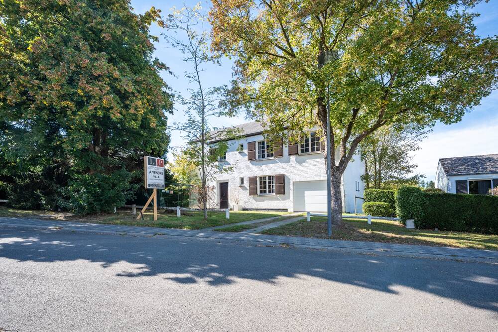 Villa à vendre à La Hulpe 1310 575000.00€ 5 chambres 340.00m² - Annonce 603383