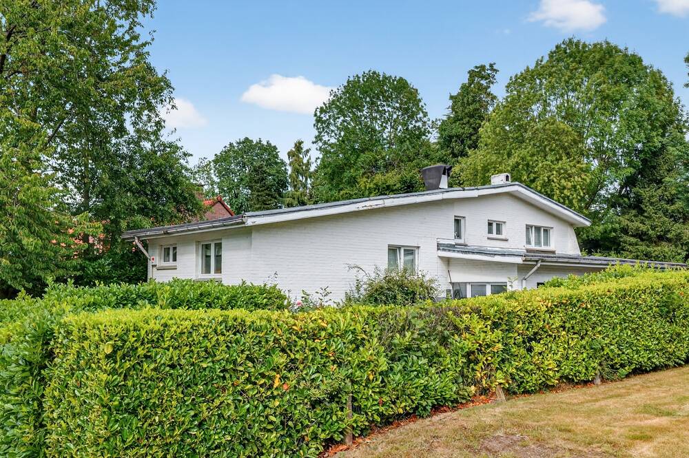 Villa à vendre à Waterloo 1410 585000.00€ 4 chambres 228.00m² - Annonce 603686