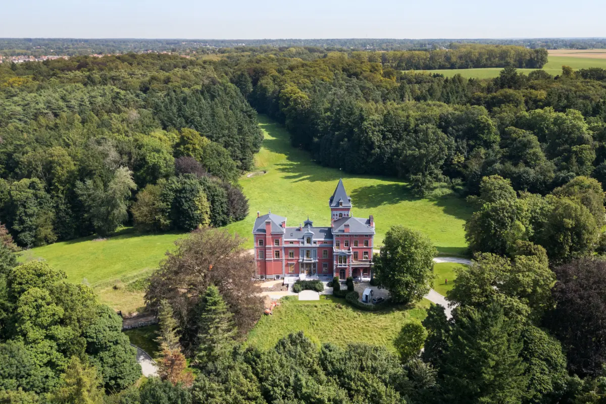 Appartement à louer à Rhode-Saint-Genese 1640 3000.00€ 2 chambres 326.00m² - Annonce 604493