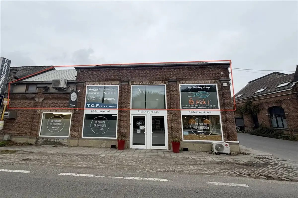 Commerce à louer à Archennes 1390 1850.00€ chambres 286.00m² - Annonce 605963