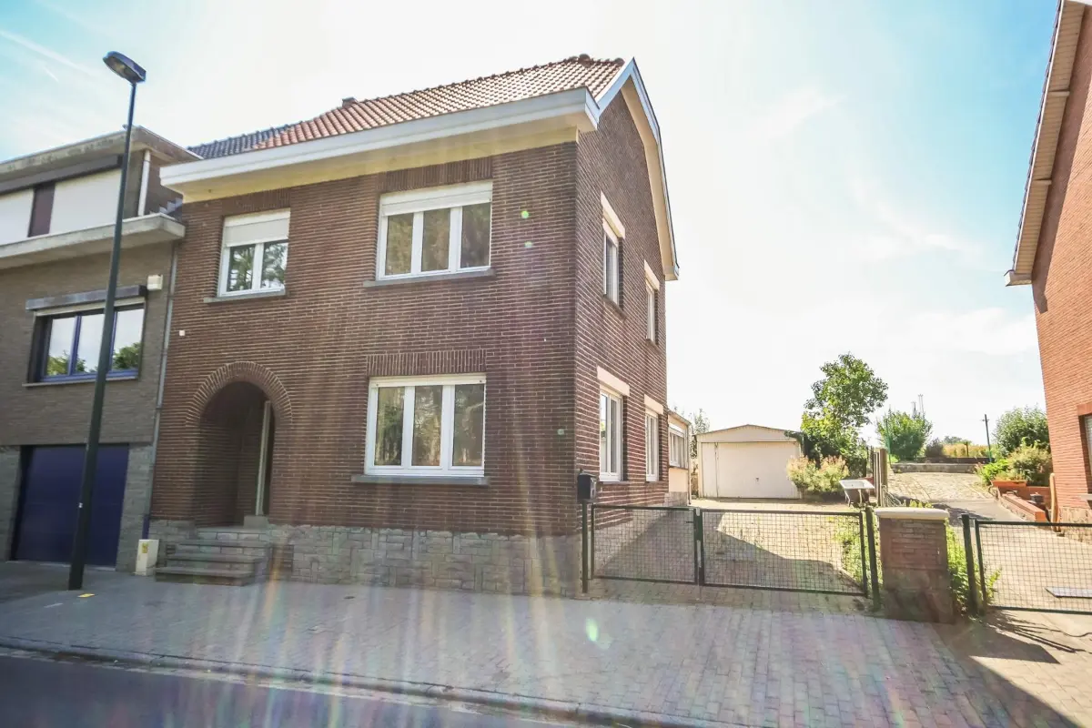 Maison à louer à Duisburg 3080 1700.00€ 3 chambres 142.00m² - Annonce 627688