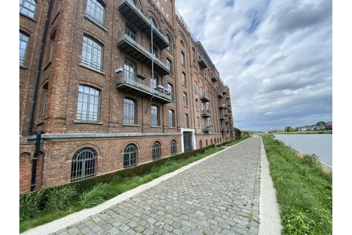 Appartement à louer à Ruisbroek 1601 1130.00€ 1 chambres 120.00m² - Annonce 608372