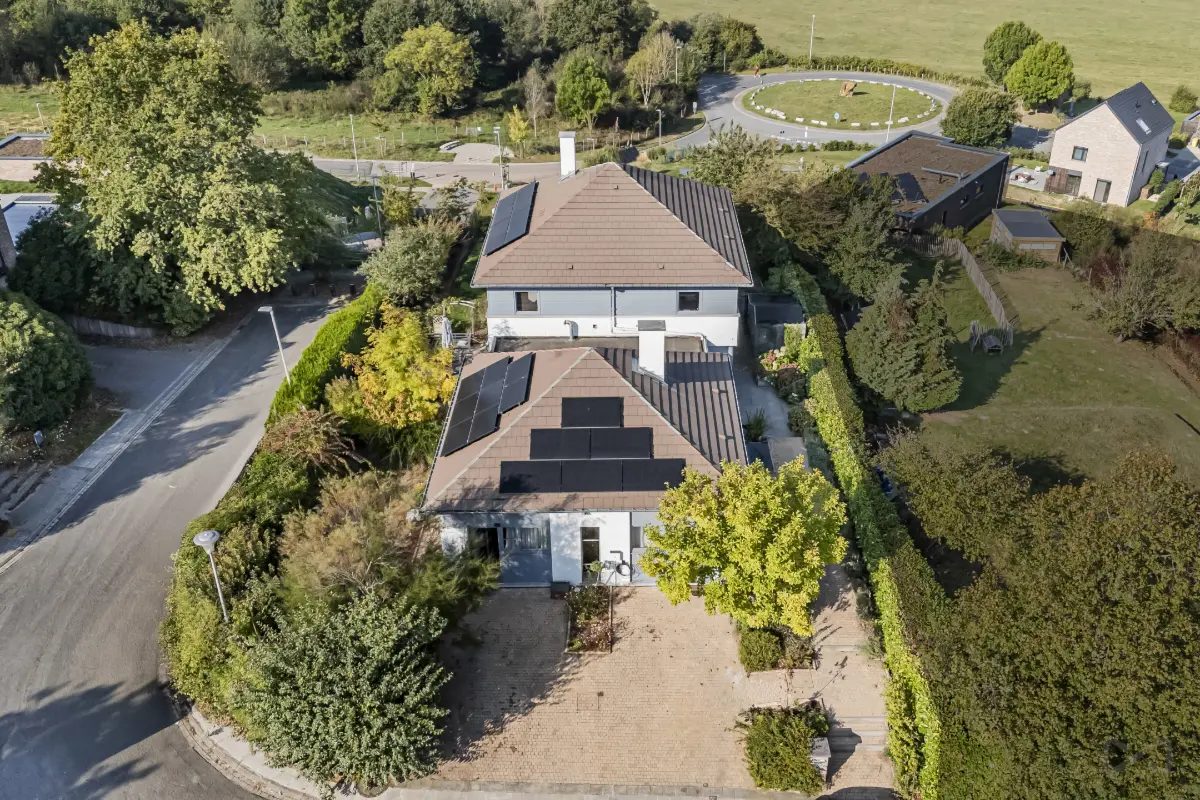 Villa te  koop in Limelette 1342 850000.00€ 7 slaapkamers 278.00m² - Zoekertje 608004