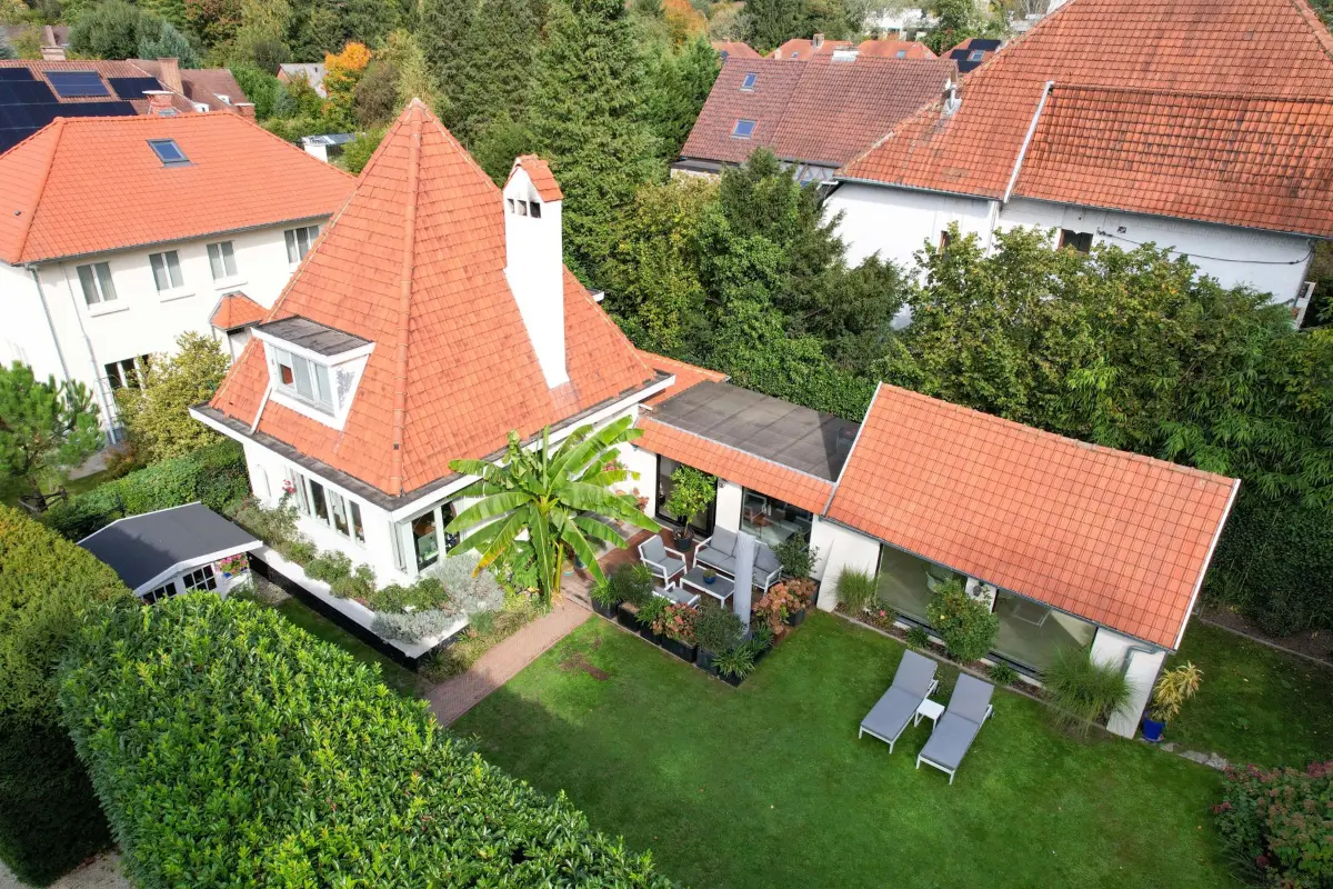 Villa te  koop in Sint-Genesius-Rode 1640 645000.00€ 3 slaapkamers 136.00m² - Zoekertje 608424