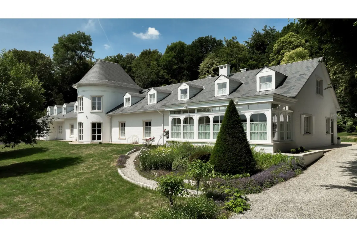 Maison à vendre à Bierghes 1430 1850000.00€ 7 chambres 895.00m² - Annonce 608099