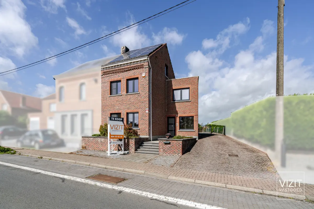 Huis te  koop in Herfelingen 1540 379000.00€ 3 slaapkamers 270.00m² - Zoekertje 608368