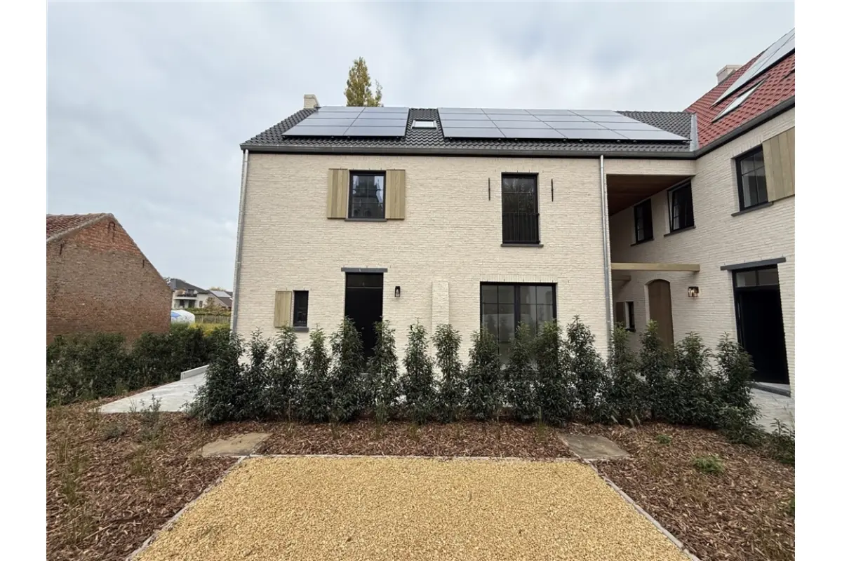 Huis te  huur in Leuven 3000 2450.00€ 4 slaapkamers 254.00m² - Zoekertje 609827