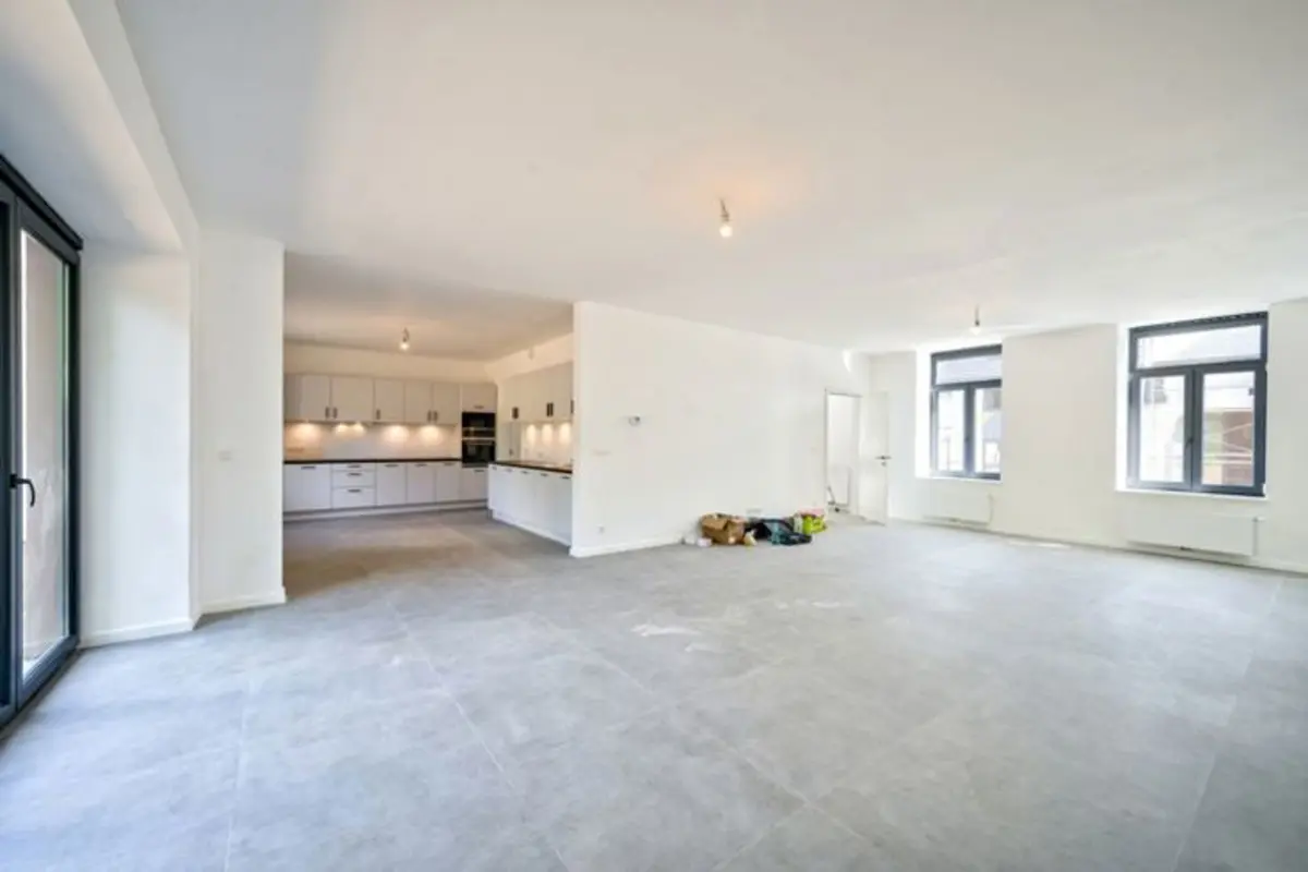 Maison à vendre à Orp-le-Grand 1350 435800.00€ 4 chambres 309.00m² - Annonce 609259