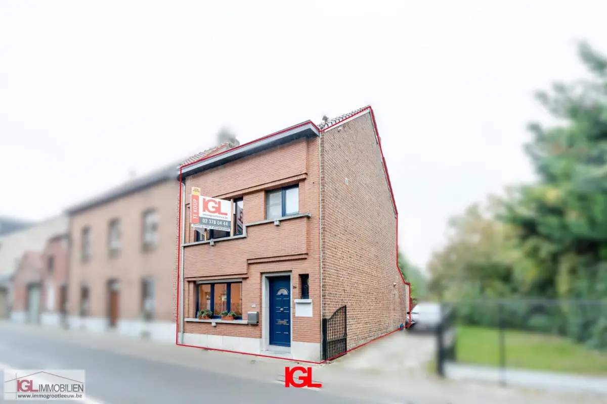 Huis te  in Sint-Pieters-Leeuw 1600 439000.00€ 3 slaapkamers 208.00m² - Zoekertje 608902