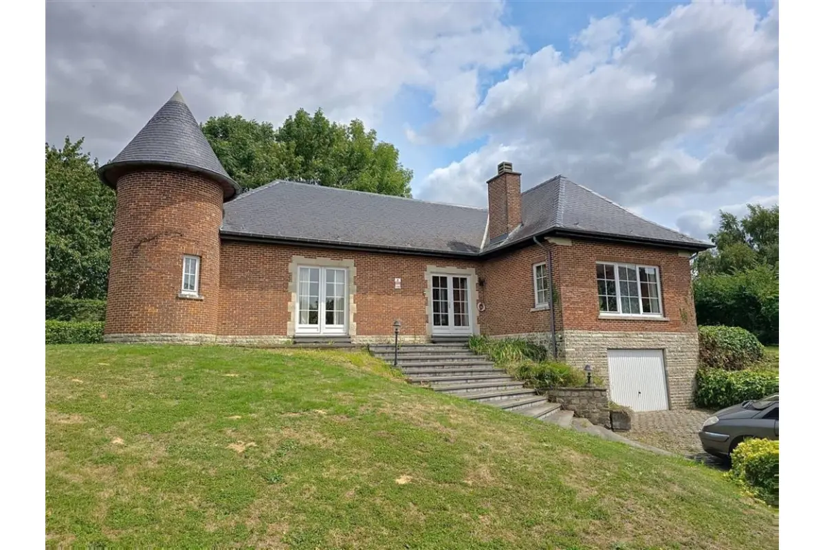 Maison à vendre à Enines 1350 475000.00€ 3 chambres 150.00m² - Annonce 610636