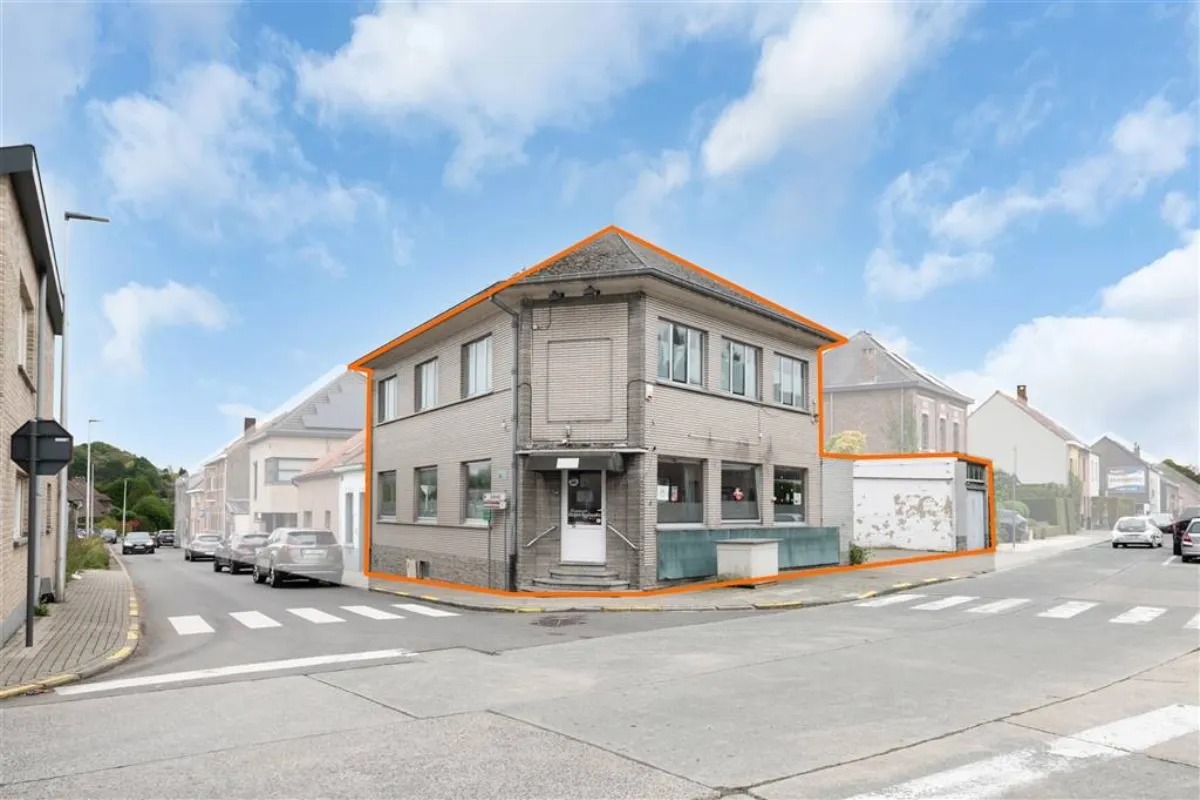 Immeuble mixte à vendre à Dilbeek 1700 339000.00€ 3 chambres 254.00m² - Annonce 610608