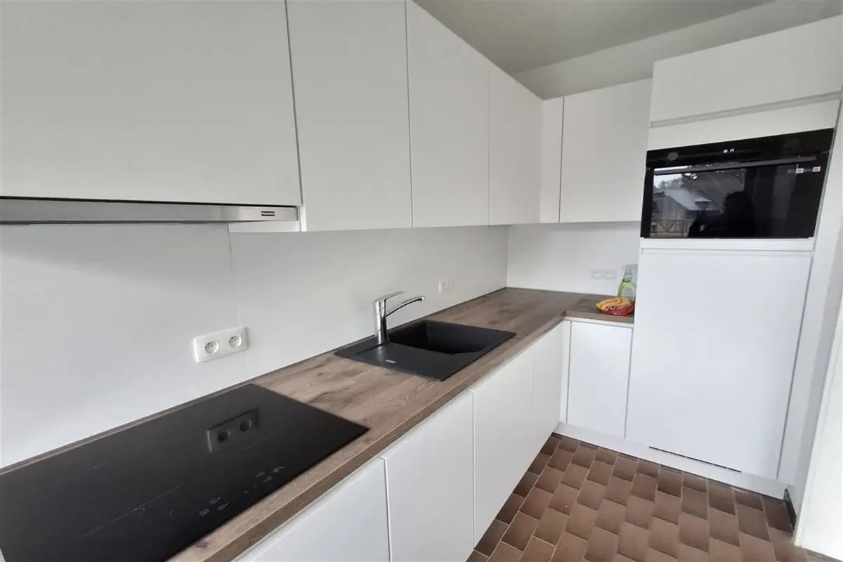 Appartement à louer à Nivelles 1400 900.00€ 2 chambres m² - Annonce 610357