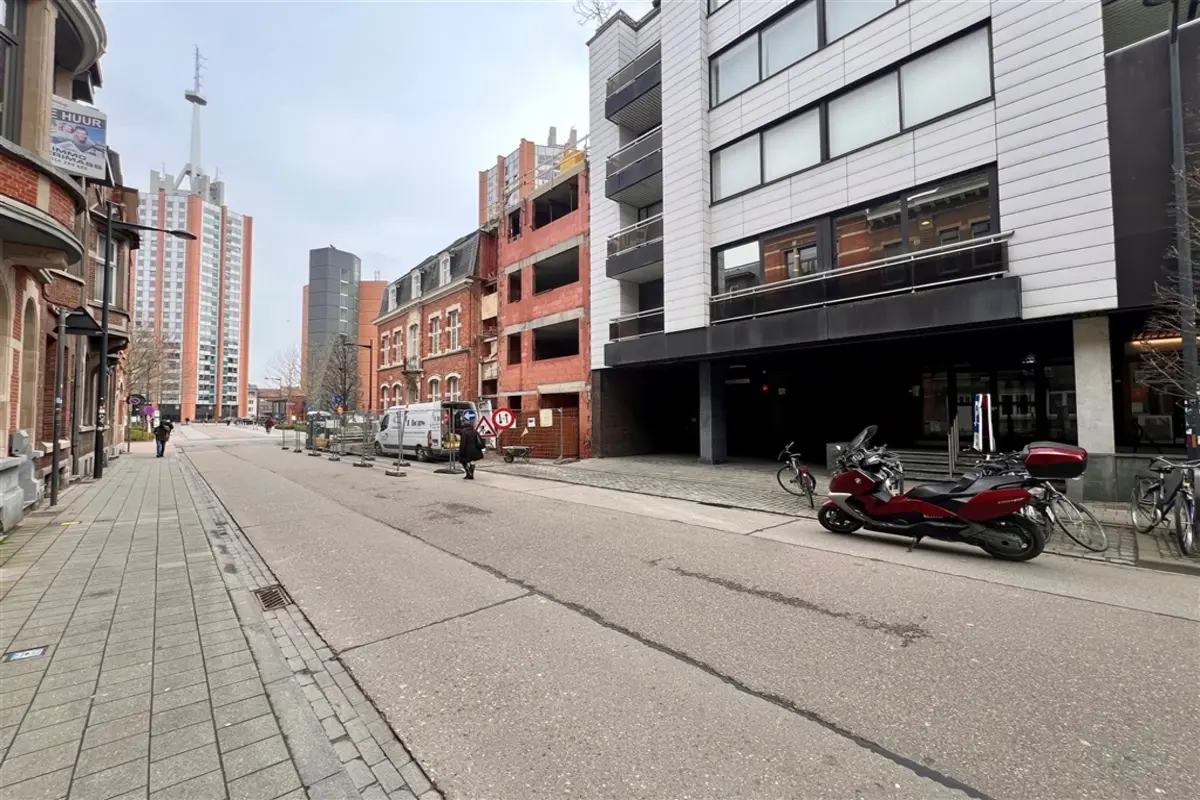 Parking te  huur in Leuven 3000 110.00€  slaapkamers m² - Zoekertje 611185