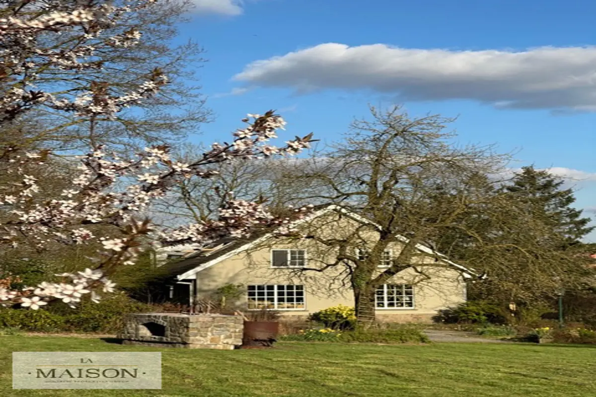 Maison à vendre à Braine-le-Château 1440 1225000.00€ 4 chambres 340.00m² - Annonce 611791