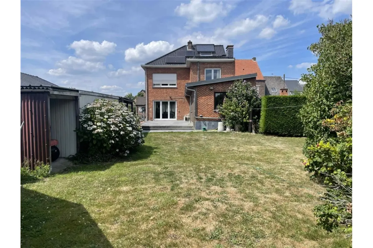 Huis te  koop in Merchtem 1785 430000.00€ 4 slaapkamers 229.00m² - Zoekertje 611682