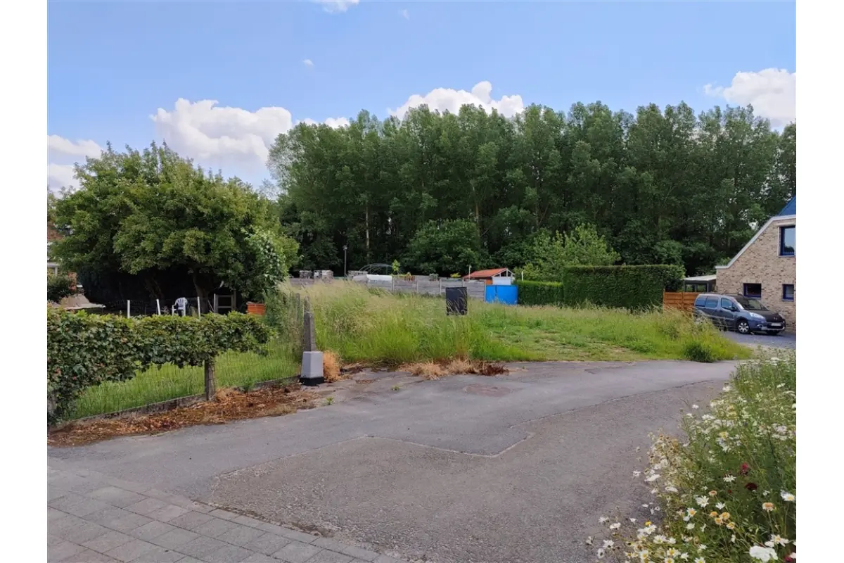 Bouwgrond te  koop in Mollem 1730 268000.00€  slaapkamers m² - Zoekertje 611140