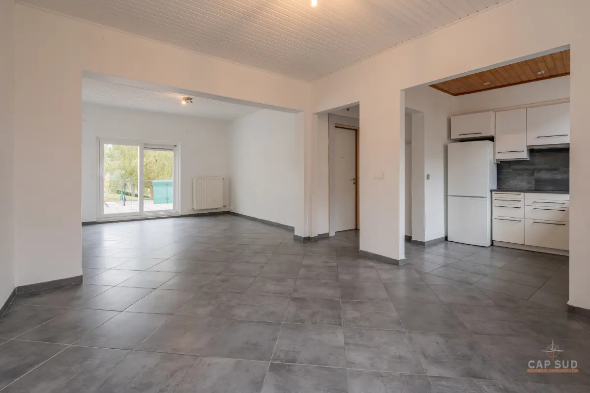 Duplex à vendre à Rhode-Saint-Genese 1640 299000.00€ 2 chambres 92.00m² - Annonce 611264