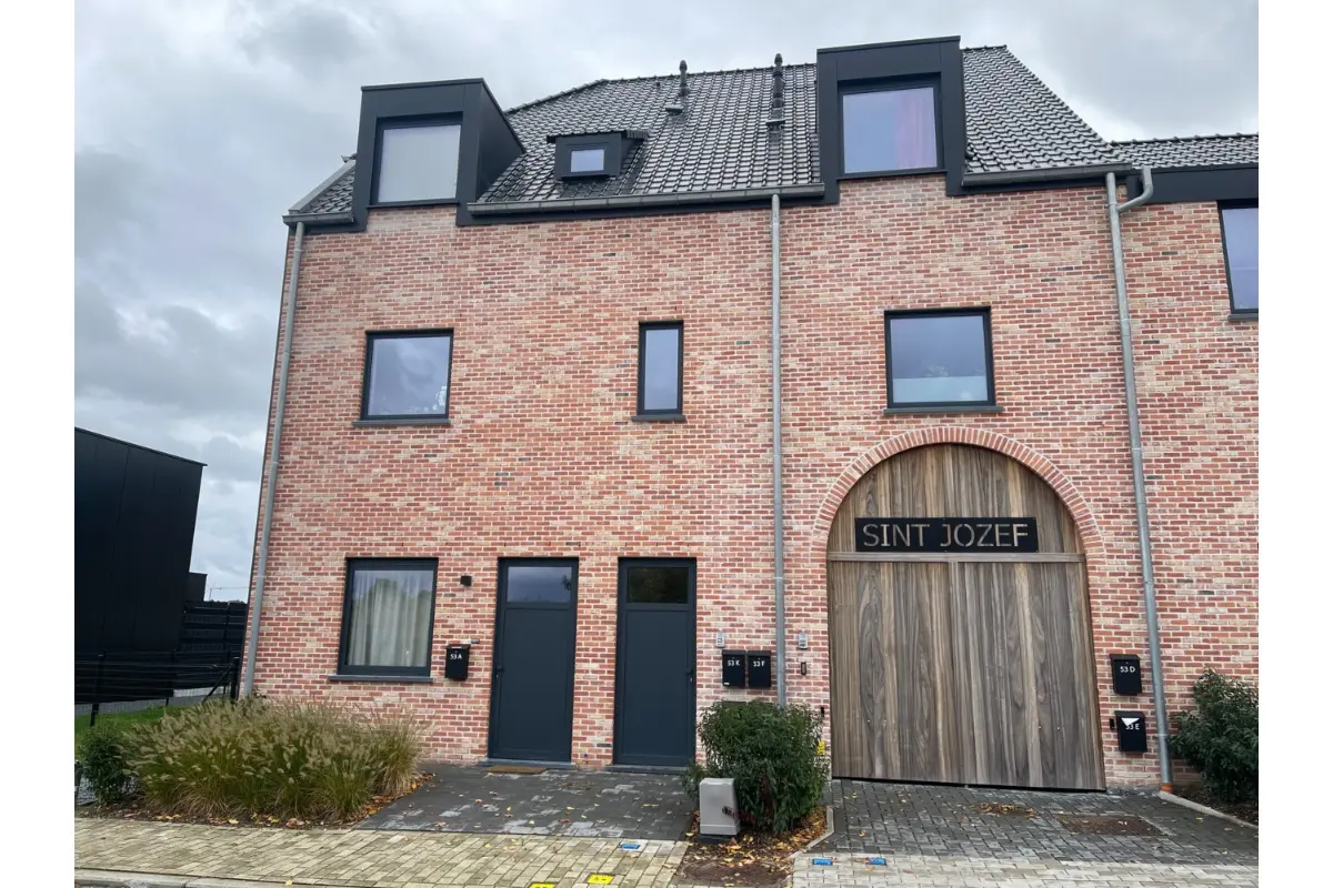 Appartement à  à Herne 1540 900.00€ 1 chambres m² - Annonce 612070