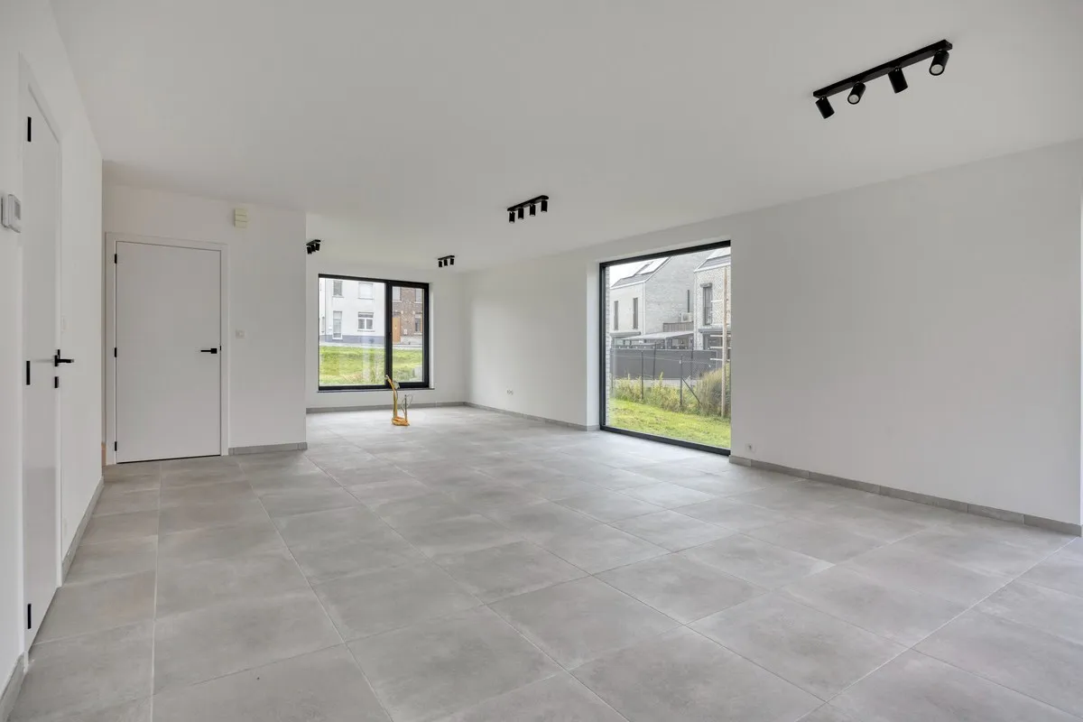 Huis te  koop in Hal 1500 565000.00€ 3 slaapkamers 172.00m² - Zoekertje 612381