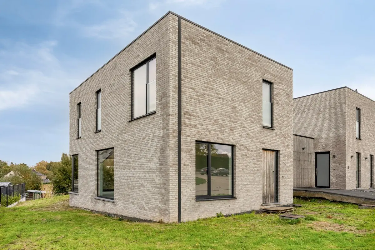 Huis te  koop in Hal 1500 565000.00€ 3 slaapkamers 172.00m² - Zoekertje 612381