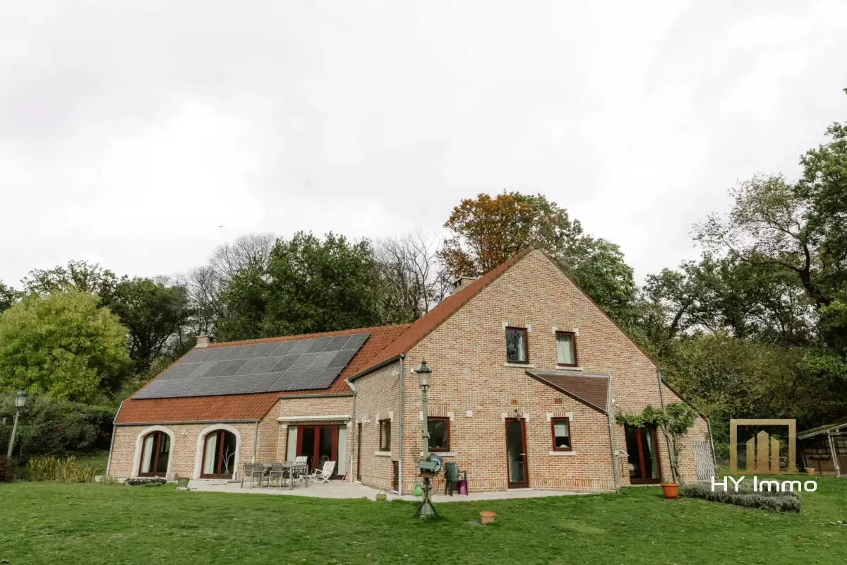 Villa à vendre à Lasne 1380 875000.00€ 5 chambres m² - Annonce 613033